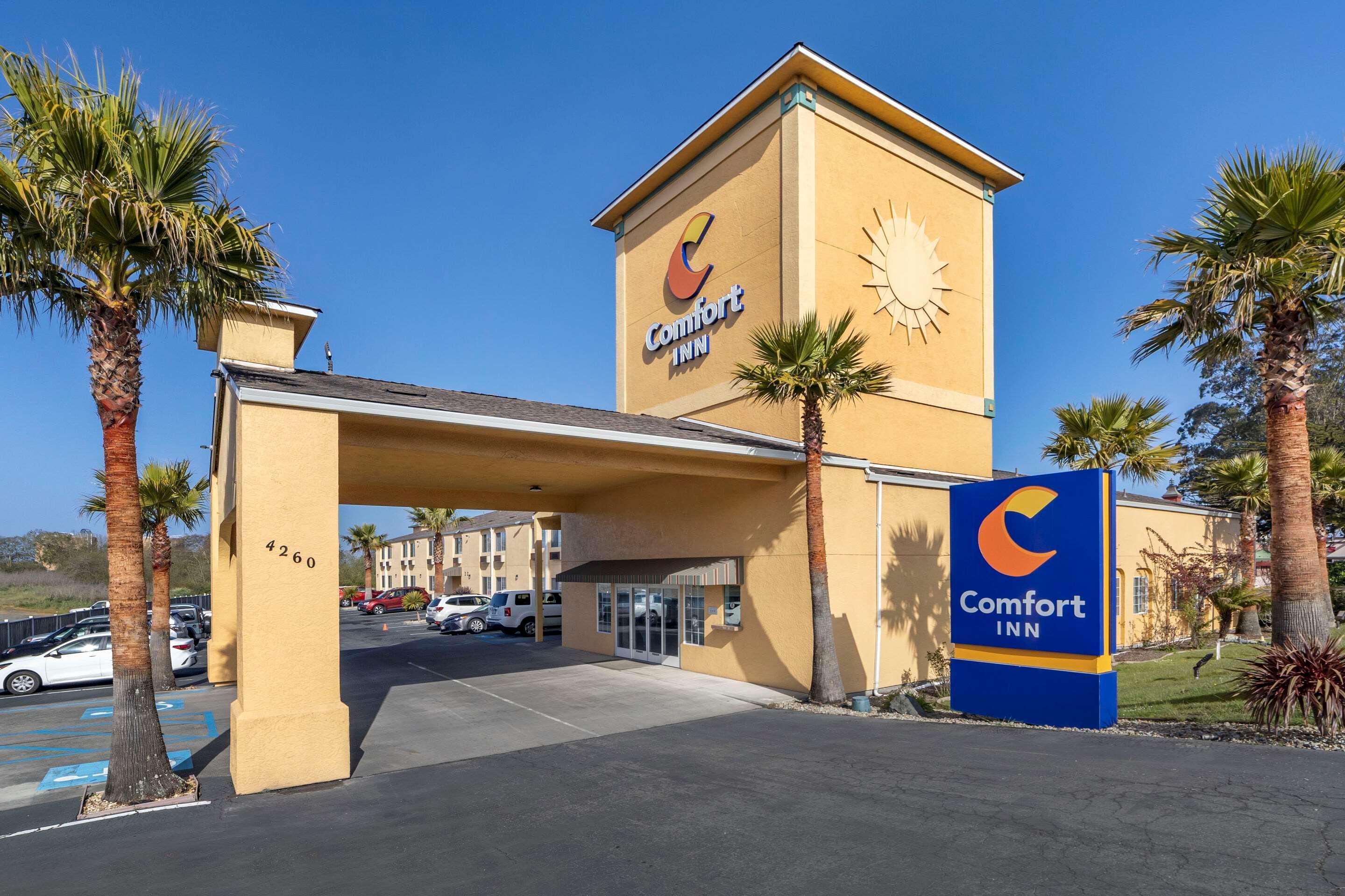 Comfort Inn Humboldt Bay Eureka Buitenkant foto